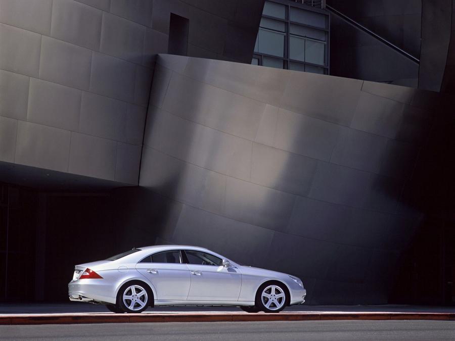  Mercedes-Benz CLS-Class 2005 года  (фото 257 из 343)